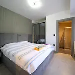 Villa Luxury In Private Pool & Smart