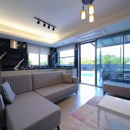 Luxury In Private Pool & Smart * Urla