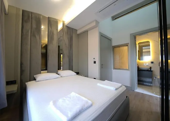 Luxury In Private Pool & Smart וילה אורלה