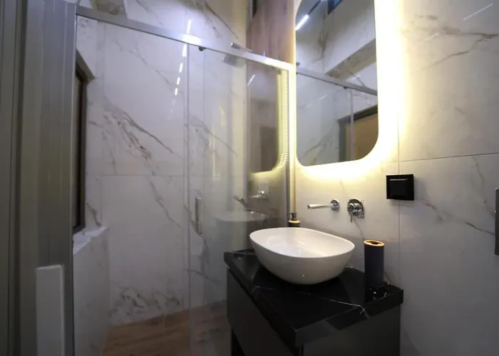 Luxury In Private Pool & Smart Vilă Urla